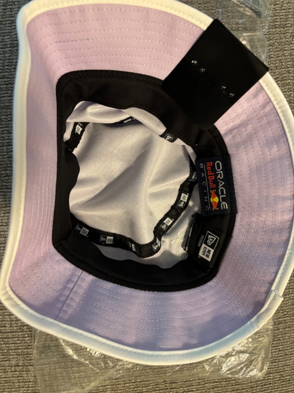 Purple hat - Picture 3 of 3